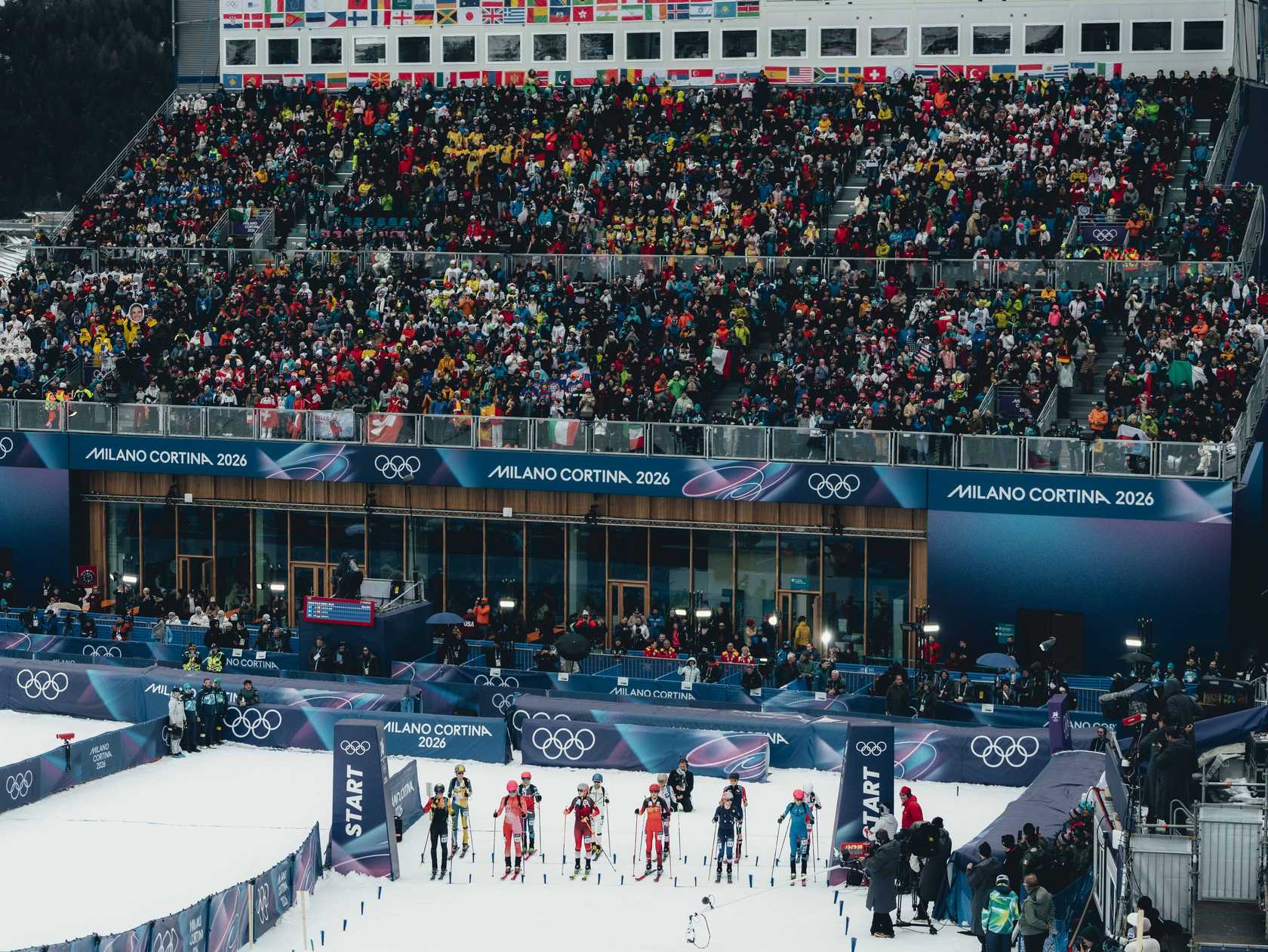Olympic ski race with crowd